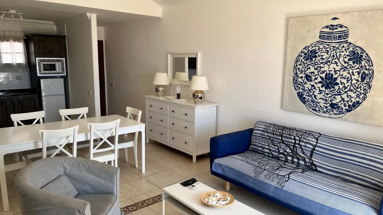 La Cumbre8A- 2 Bed-2 Bath - 1St Fl.- Air-Con-Wi-Fi Daire Puerto del Carmen  İspanya