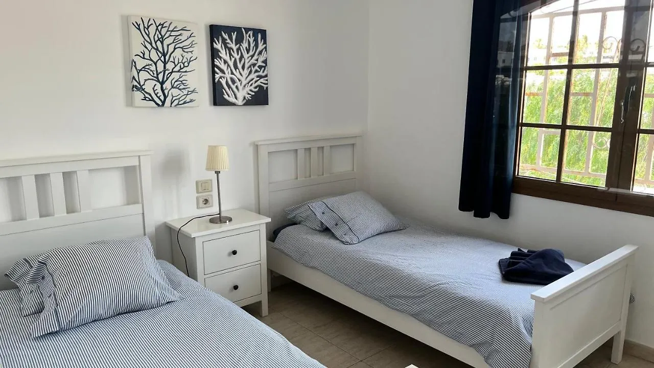 La Cumbre8A- 2 Bed-2 Bath - 1St Fl.- Air-Con-Wi-Fi Daire Puerto del Carmen  0*, Puerto del Carmen (Lanzarote) İspanya