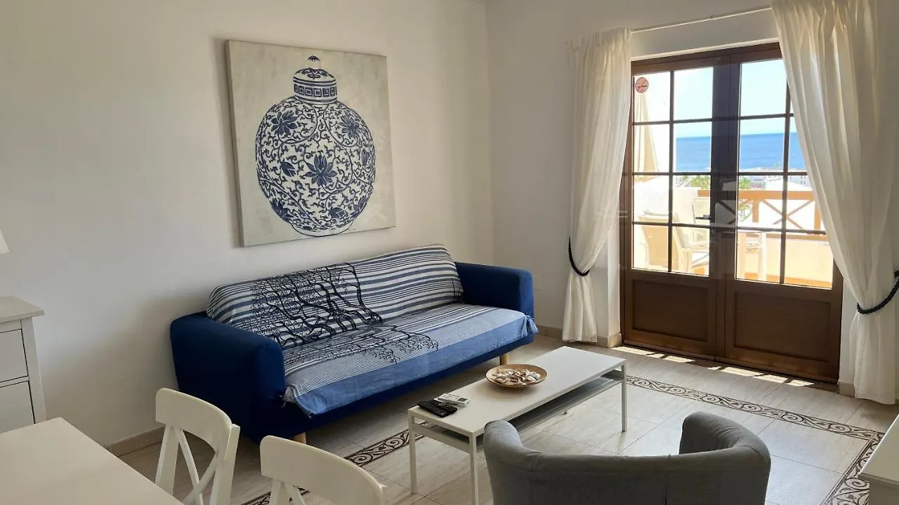 La Cumbre8A- 2 Bed-2 Bath - 1St Fl.- Air-Con-Wi-Fi Daire Puerto del Carmen  Puerto del Carmen (Lanzarote)