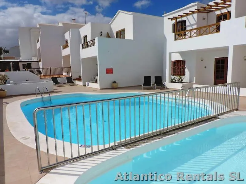 La Cumbre8A- 2 Bed-2 Bath - 1St Fl.- Air-Con-Wi-Fi Daire Puerto del Carmen  İspanya