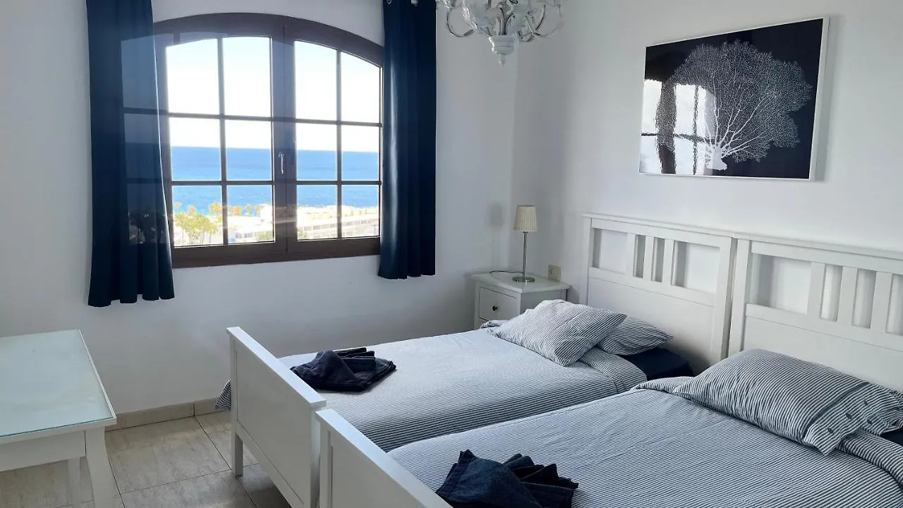 La Cumbre8A- 2 Bed-2 Bath - 1St Fl.- Air-Con-Wi-Fi Lägenhet Puerto del Carmen  Spanien